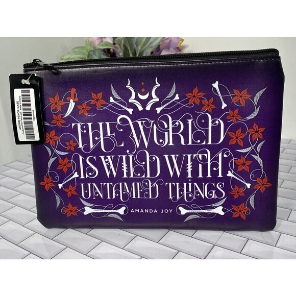 FairyLoot Arorb Pencil Case Holder The World Is Wild With Untamed Things - Picture 2 of 7